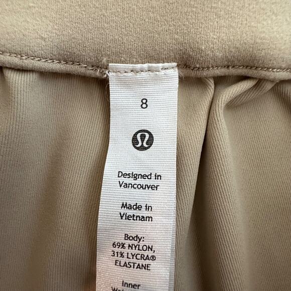 Lululemon Stretch High-Rise Cropped Pant 23" Inseam, Trench, Size 8 - Picture 5 of 10